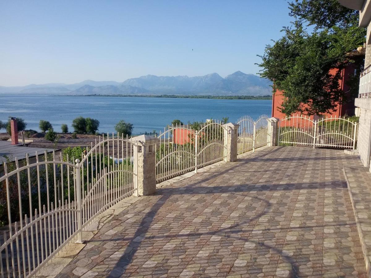 Hyka Stone House Shkoder Bed and Breakfast Εξωτερικό φωτογραφία