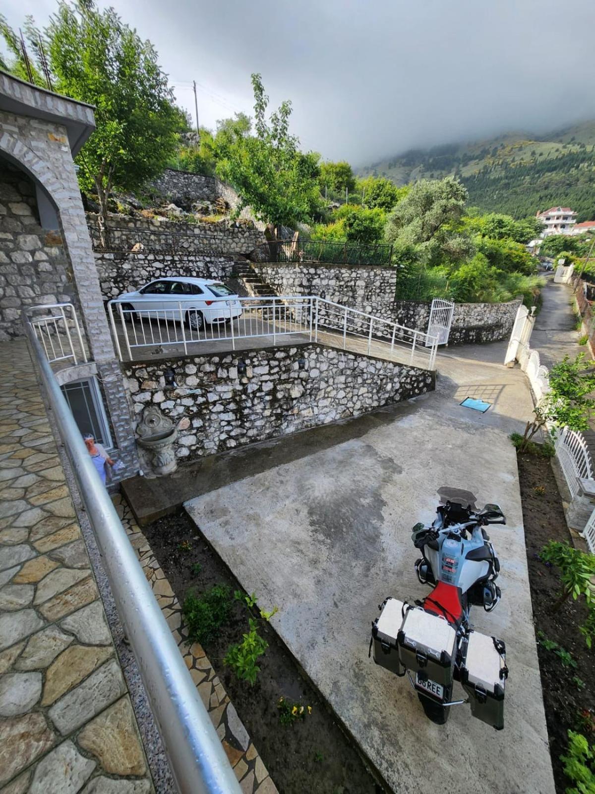 Hyka Stone House Shkoder Bed and Breakfast Εξωτερικό φωτογραφία