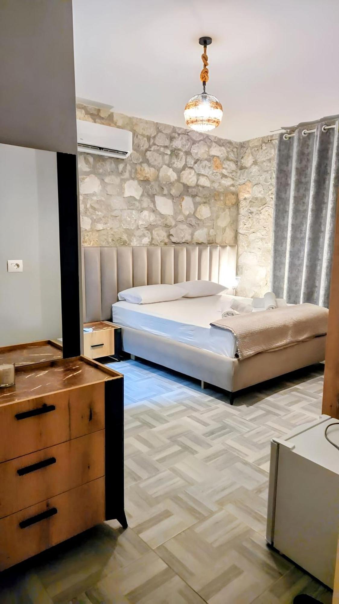 Hyka Stone House Shkoder Bed and Breakfast Εξωτερικό φωτογραφία
