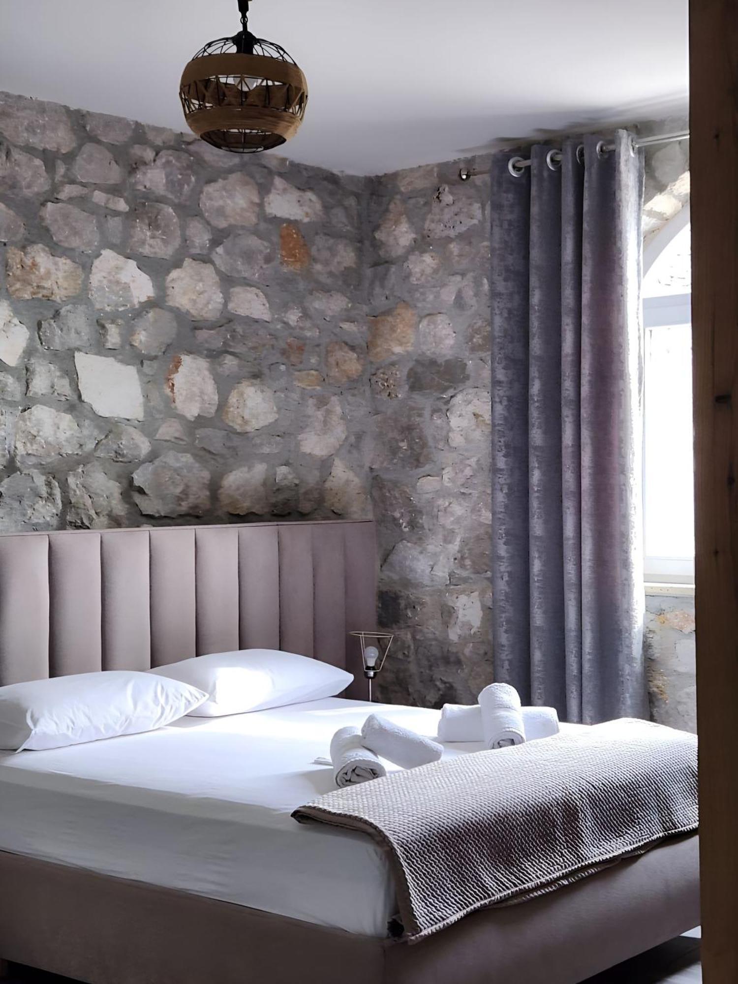Hyka Stone House Shkoder Bed and Breakfast Εξωτερικό φωτογραφία