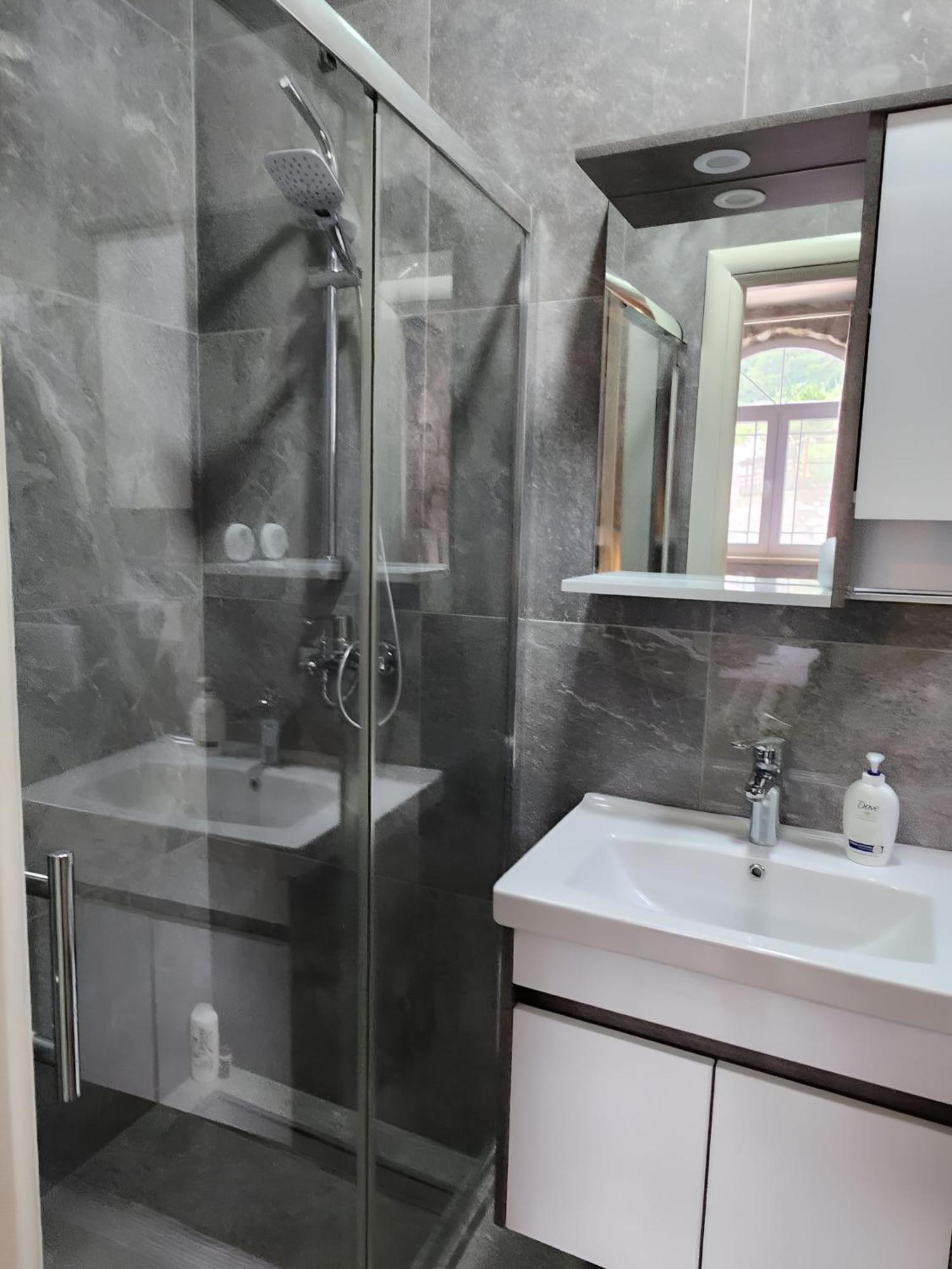 Hyka Stone House Shkoder Bed and Breakfast Εξωτερικό φωτογραφία